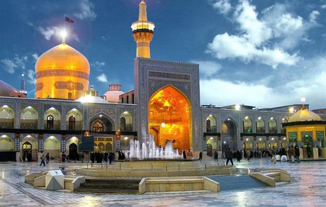بررسی جنگ قدرت در دوران پسا هارون؛ نقش امام رضا (ع) در آرامش جامعه شیعی عصر آشوب
