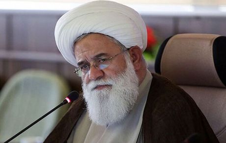 آیتالله رشاد: صوفیان در پشت ظاهر فریبندهشان، انحرافاتی عمیق دارند