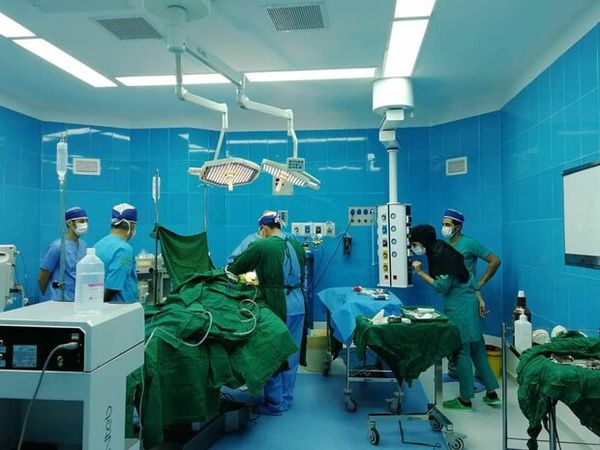 ایستادگی کادر سلامت در جنگ با ویروس صهیونی