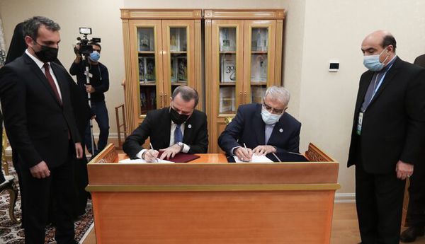 إتفاق ثلاثی بین إیران وترکمانستان وأذربیجان
