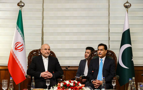 قالیباف: توسعه روابط اقتصادی در اولویت برنامه های جاری ایران و پاکستان است