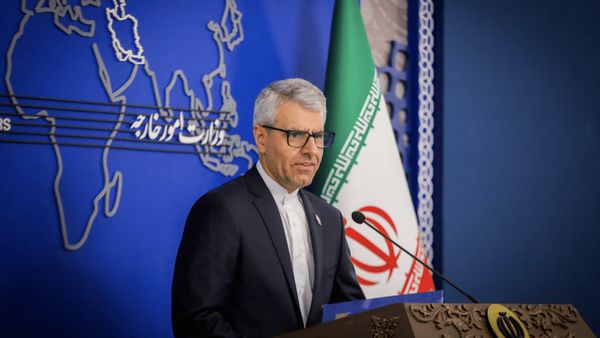 بقائی: تحریم‌های ظالمانه آمریکا علیه ایرانیان جنایت علیه بشریت است