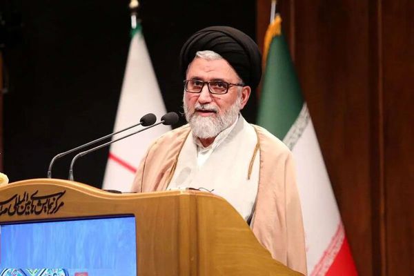 الخطیب: الحفاظ على الأمن الوطنی والوحدة المقدسة یجب أن یکون أساس کل قانون وسیاسة