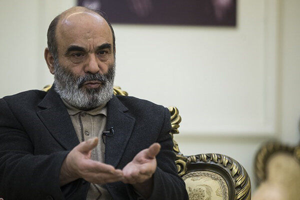 خدمتگزار متعهد اسلام، فقیه فداکار ایران و سرپرست دانشمند یزد