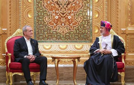قدردانی پزشکیان از نقش عمان در روند مذاکرات غیرمستقیم ایران و آمریکا
