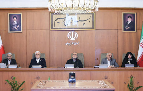 پزشکیان: تلاش دشمن برای ایجاد بی‌ثباتی موجب غفلت ما از ضعف‌ داخلی نشود