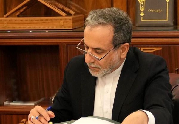 عراقچی: ایران هرگز در خصوص حاکمیت، حقوق یا امنیت خود سازش نخواهد کرد
