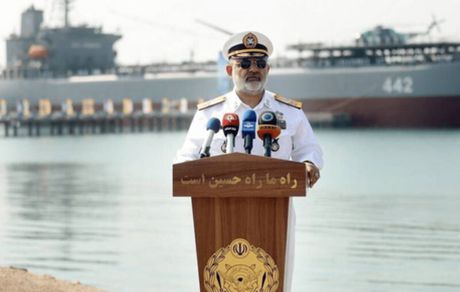 دریادار ایرانی: پوشش فرماندهی دریایی ارتش به آب‌های دوردست و اقیانوس‌ها رسیده است