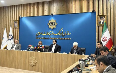 عیار شعرهای کنگره نبی رحمت بسیار بالا بود؛ برگزاری اختتامیه در اصفهان
