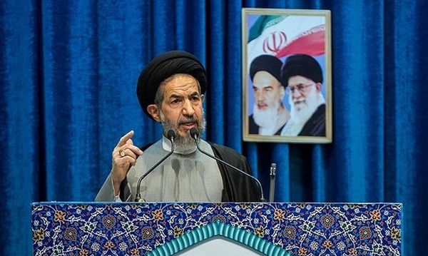 ابوترابی‌فرد: مراقب باشید واژه‌ها به انسجام ملی آسیب نزند
