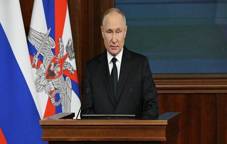 بوتین یلتقی جولانی فی الکرملین