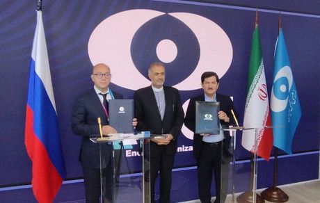 موافقت‌نامه ۲۵ میلیارد دلاری برای ساخت چهار نیروگاه‌ اتمی جدید در ایران امضا شد
