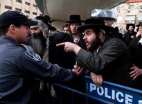تحلیلگر صهیونیست: تقویت گرایش های فاشیستی در میان جوانان صهیونیست  