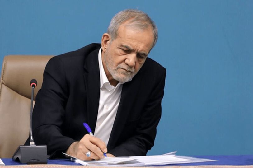 دستور پزشکیان برای خارج شدن صنایع از اولویت قطع برق
