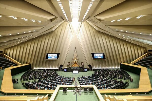 تایید مصوبه مجلس برای برگزاری جلسات در مواقع اضطراری
