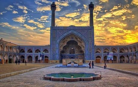 روزهای بحران و بیداری مسجد؛ زمان جبران کاستی‌ها و شنیدن صدای مردم