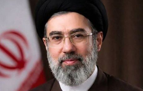 مردم مومن عراق در استقبال از قائد عظیم‌الشان شهید حماسه‌ای عظیم و پرمعنا آفریدند