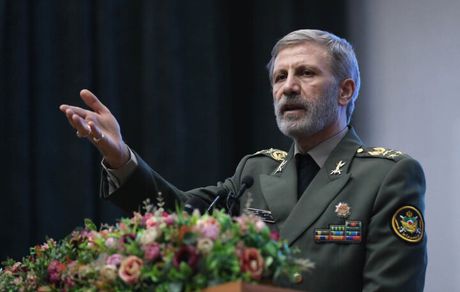 سرلشکر حاتمی: هرگونه خطای دشمن با خشم انباشته ملت ایران مواجه می‌شود