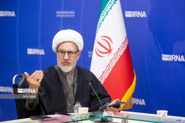 بیگدلی: هنر دیپلماسی، مذاکره و توافق سودمند در وضعیت بی‌اعتمادی است